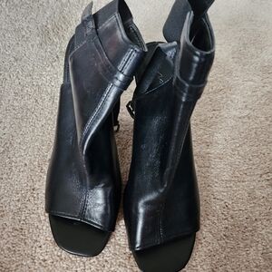Women's Black Leather Bootie